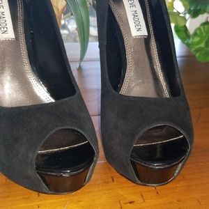 Steve Madden open toe pumps